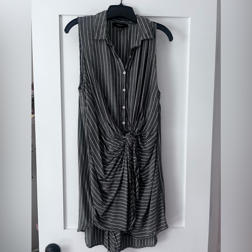 Sleeveless Shirt Dress striped grey and white size 1x